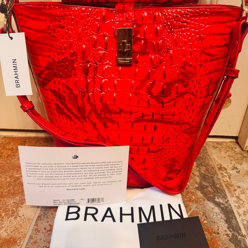 NWT!! Brahmin Shira Bucket Bag in Vibrant Red Flare, Croc Embossed Leather! - Picture 2 of 16